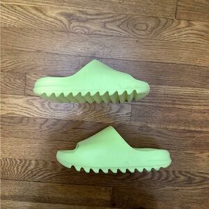 Adidas Yeezy Slides Green Glow
